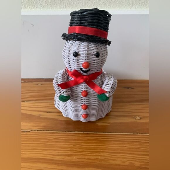 Vintage Snowman Wicker Basket - Picture 1 of 7